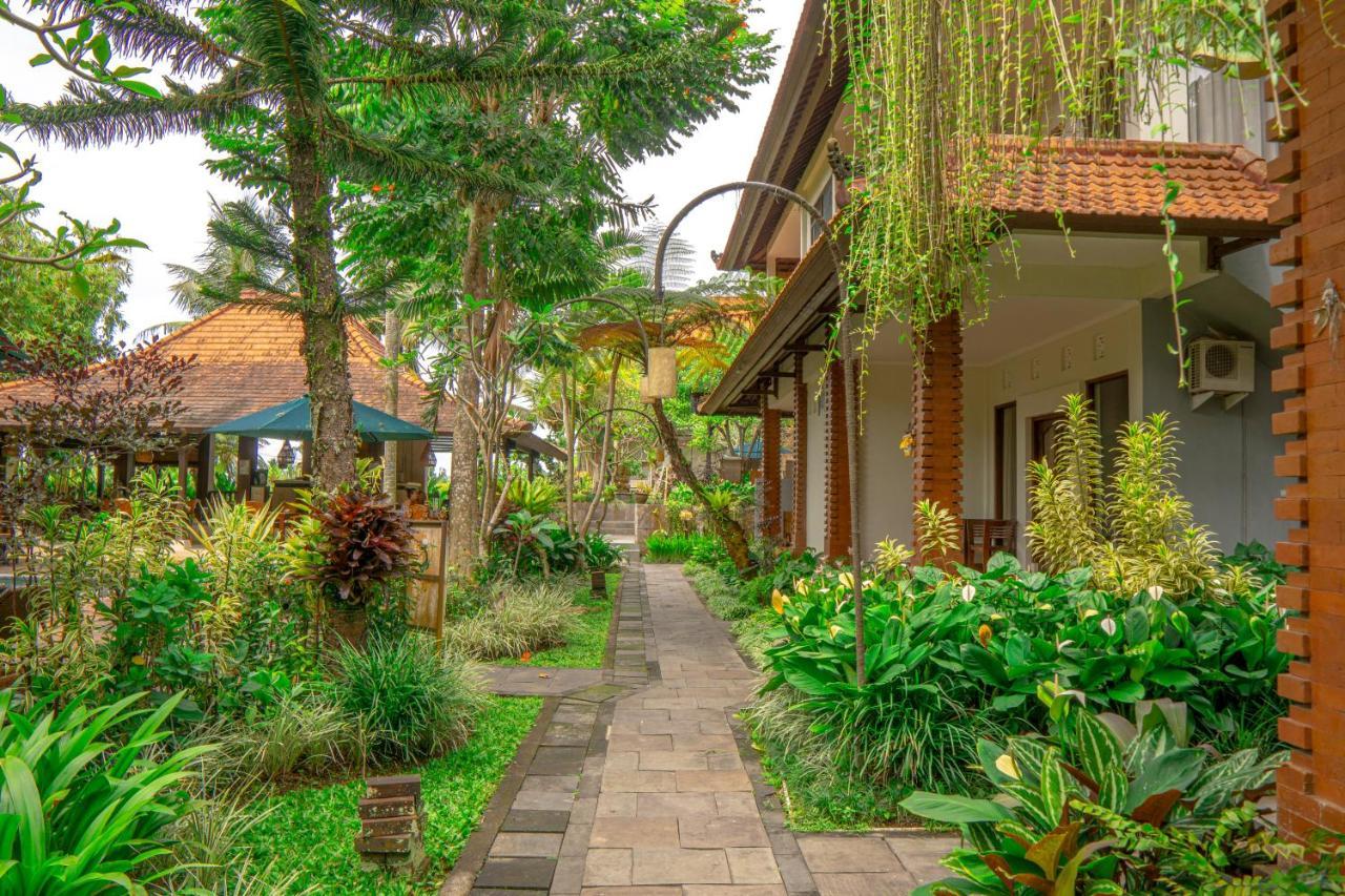 Artini Bisma Ubud Hotel Exterior photo