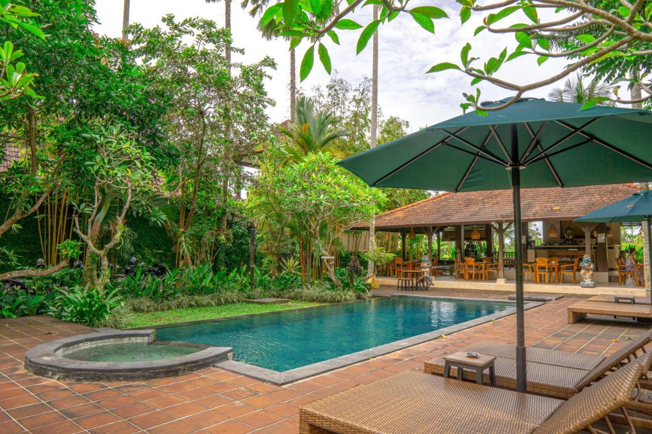 Artini Bisma Ubud Hotel Exterior photo