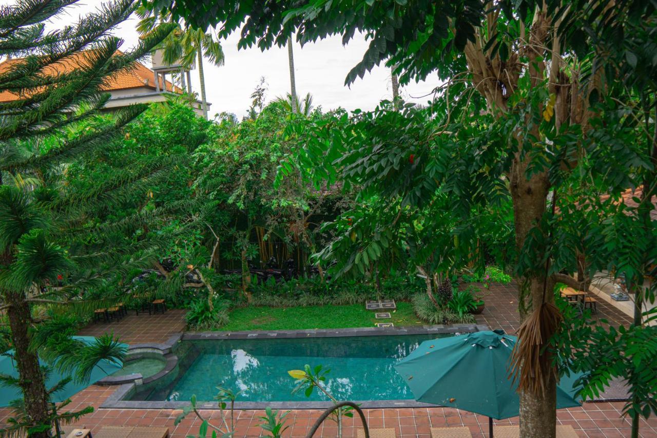 Artini Bisma Ubud Hotel Exterior photo